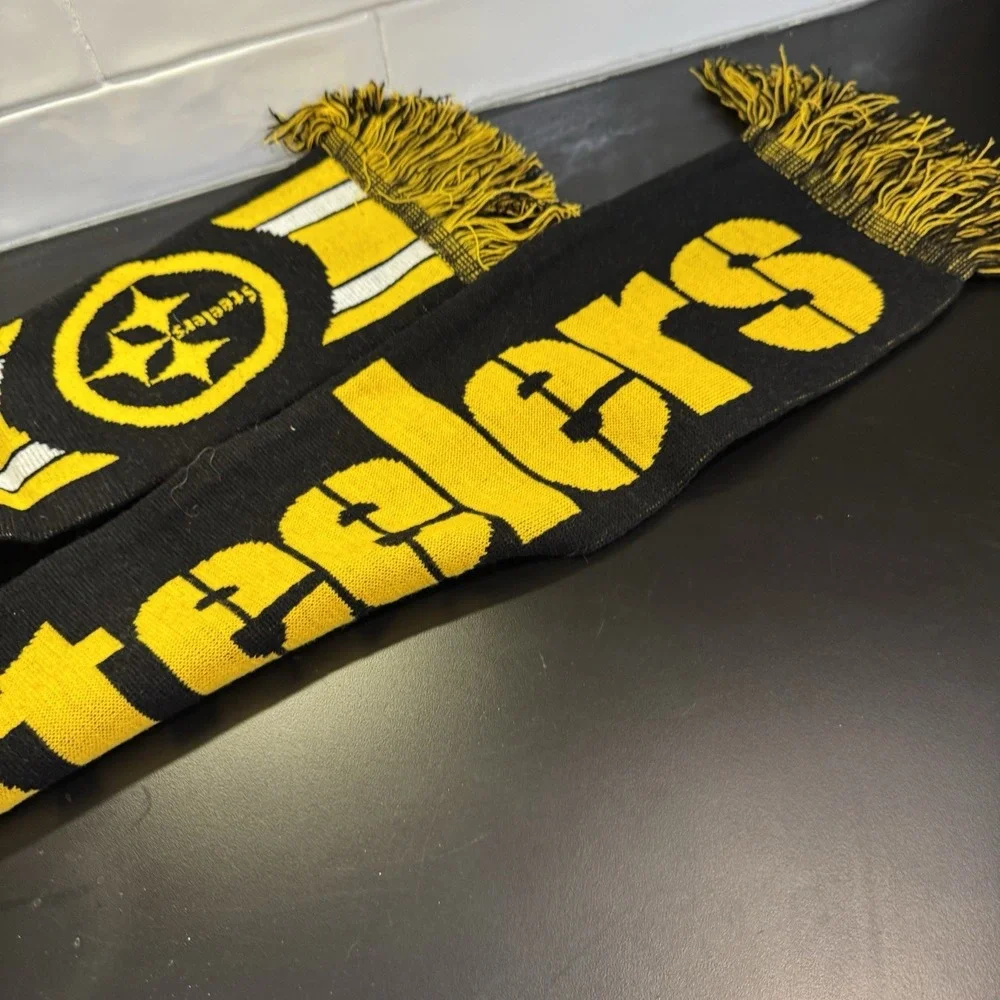 Pittsburgh Steelers NFL Black & Yellow Winter Neck Scarf 60